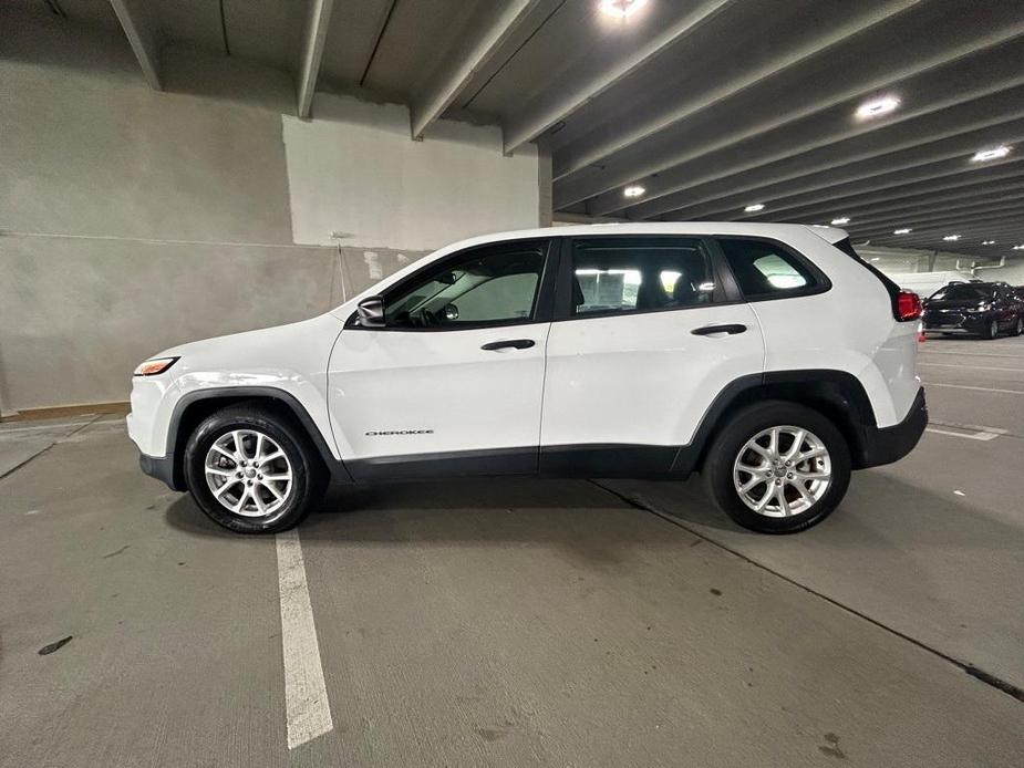 used 2014 Jeep Cherokee car, priced at $10,993