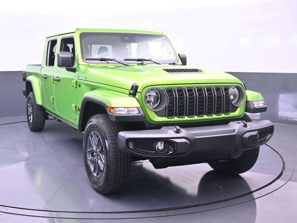 new 2025 Jeep Gladiator car