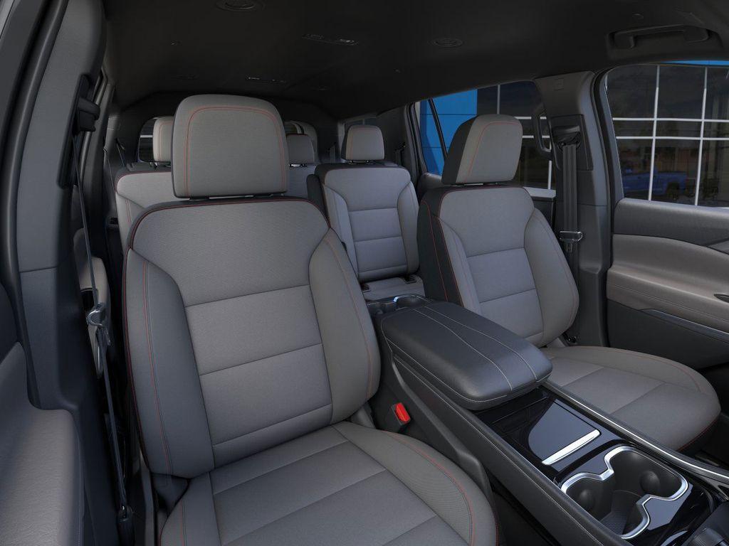 new 2025 Chevrolet Traverse car, priced at $41,037
