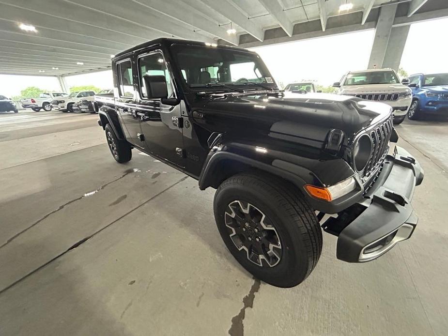 new 2024 Jeep Gladiator car, priced at $44,737