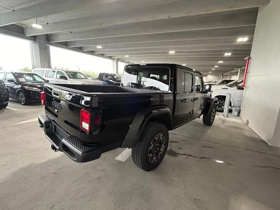 new 2024 Jeep Gladiator car, priced at $44,737