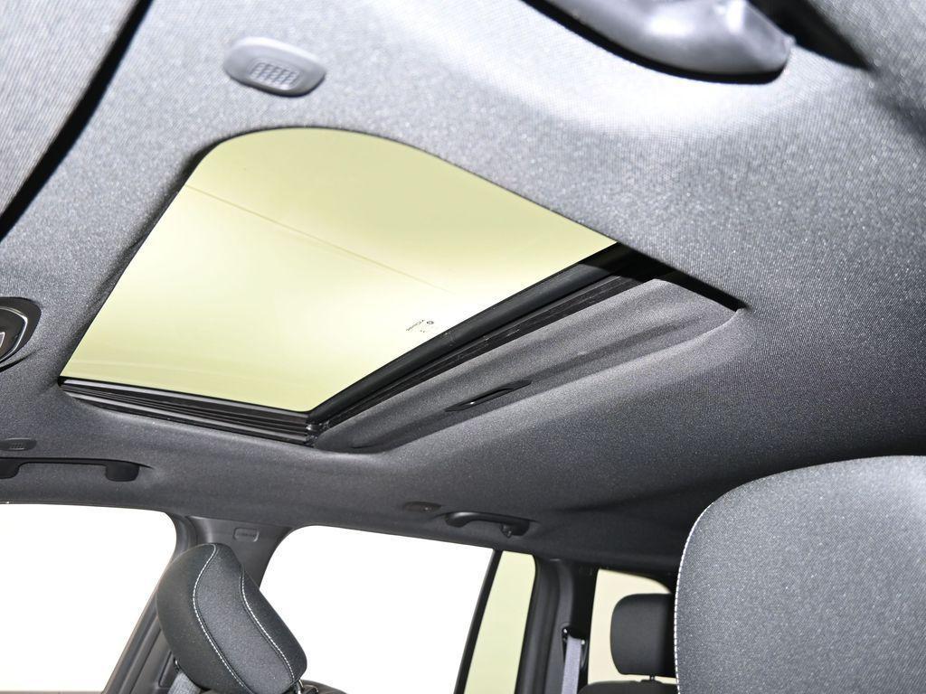 new 2025 Jeep Grand Cherokee car