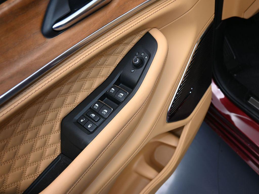 new 2025 Jeep Grand Cherokee L car