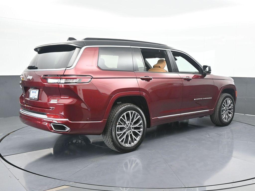 new 2025 Jeep Grand Cherokee L car
