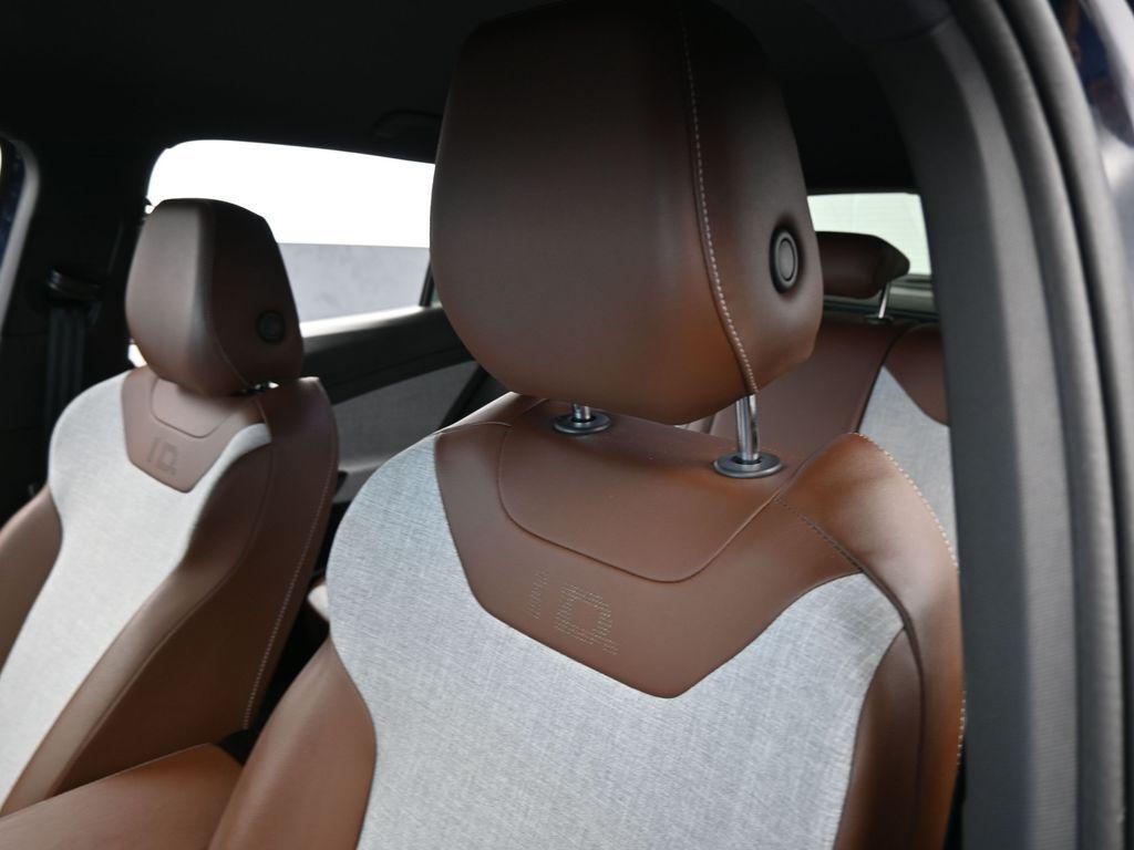 used 2023 Volkswagen ID.4 car, priced at $21,375