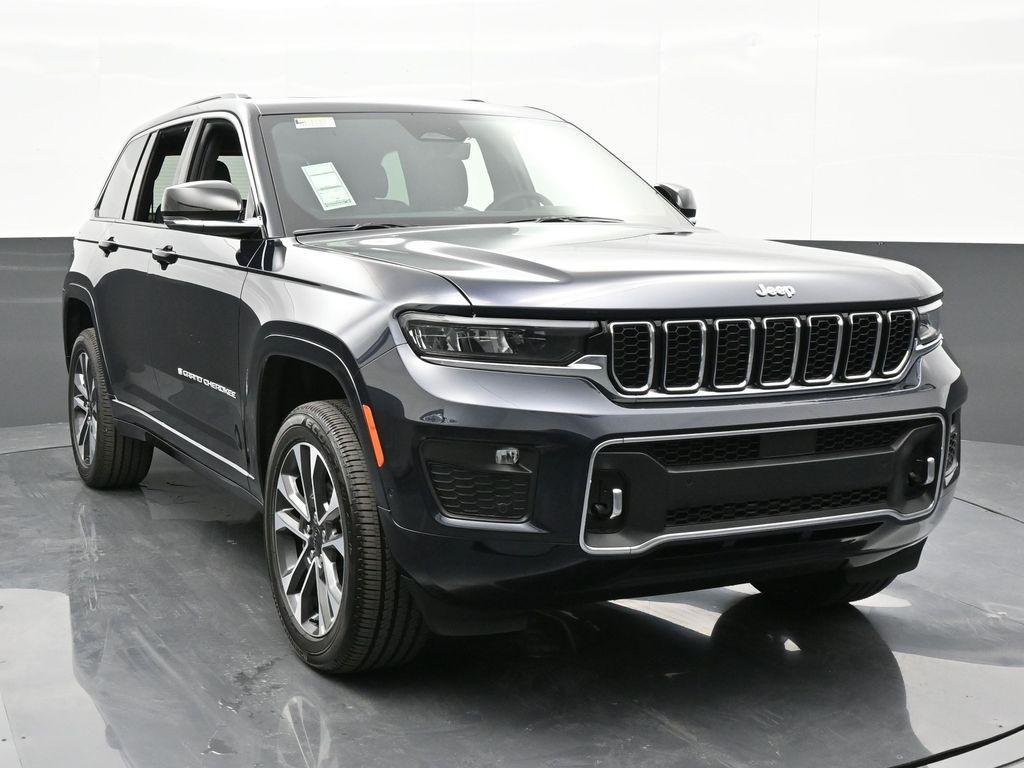 new 2024 Jeep Grand Cherokee car, priced at $52,757