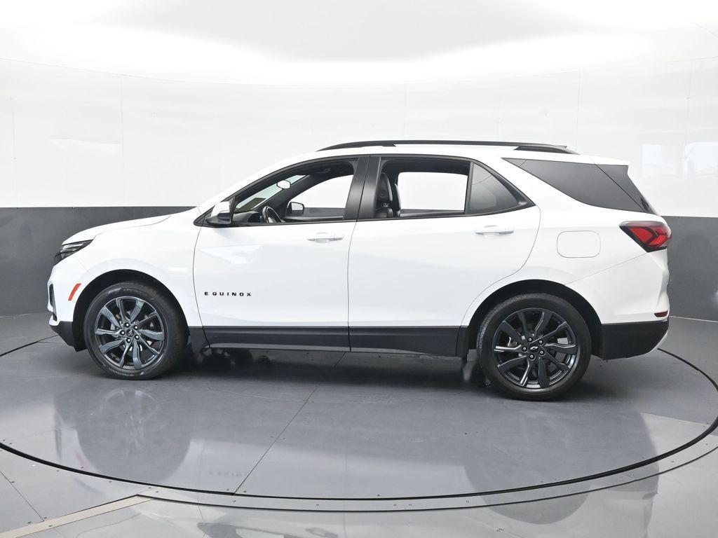used 2022 Chevrolet Equinox car, priced at $22,991
