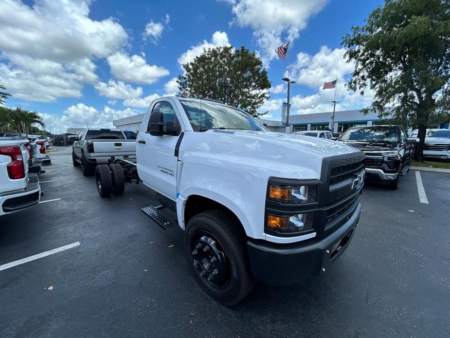 new 2024 Chevrolet Silverado 1500 car, priced at $56,723