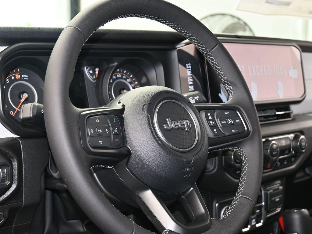 new 2026 Jeep Gladiator car, priced at $51,605