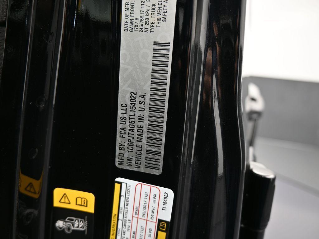 new 2026 Jeep Gladiator car, priced at $51,605