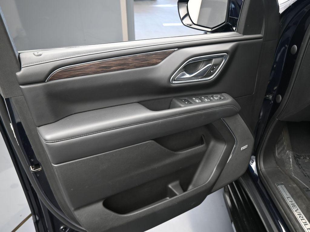 used 2023 Chevrolet Suburban car, priced at $40,887
