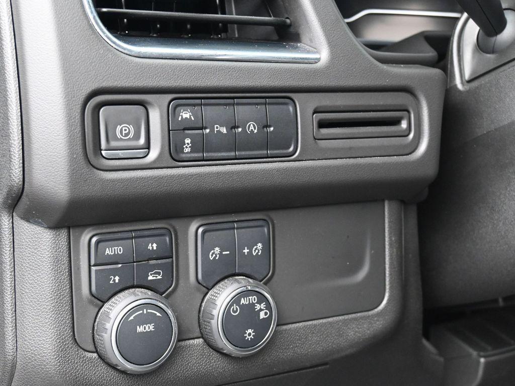 used 2023 Chevrolet Suburban car, priced at $40,887