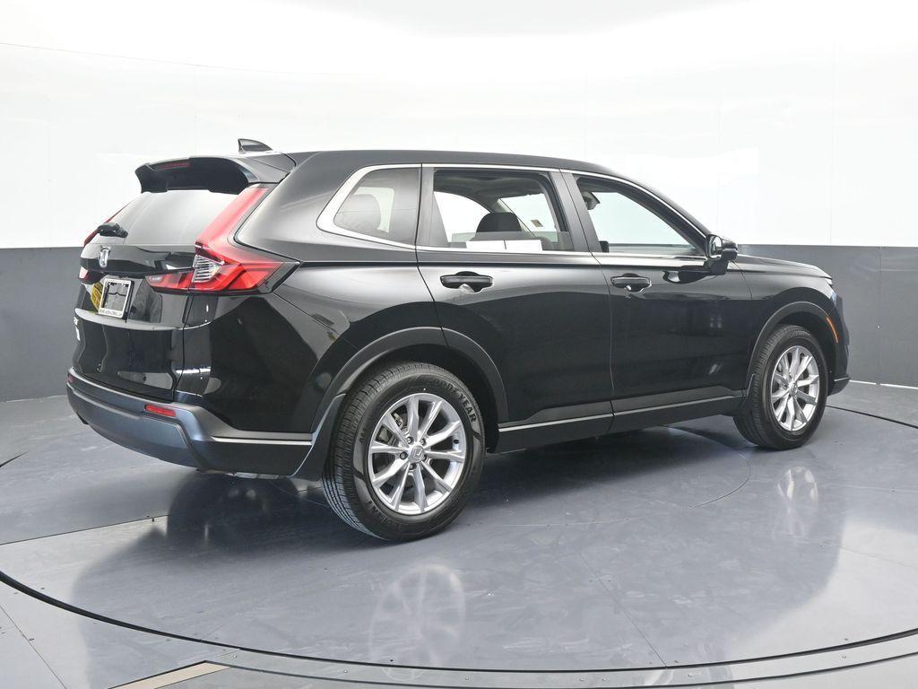 used 2025 Honda CR-V car, priced at $30,800
