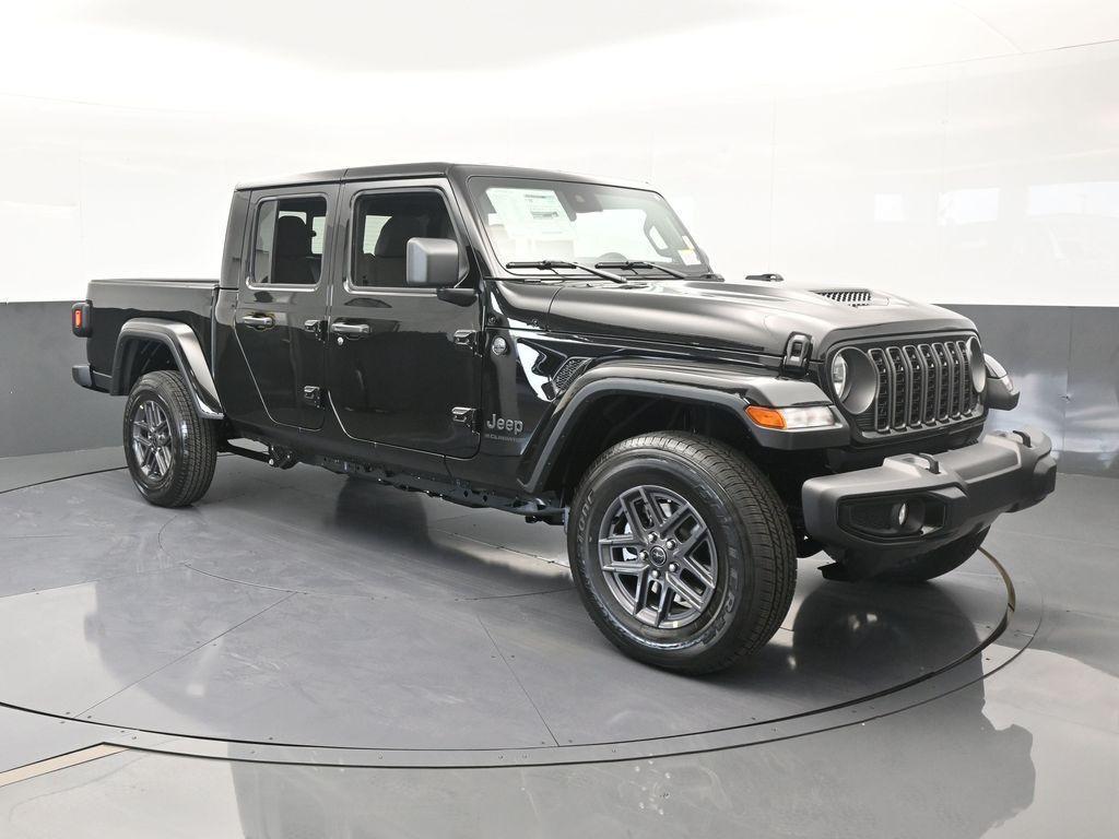 new 2025 Jeep Gladiator car