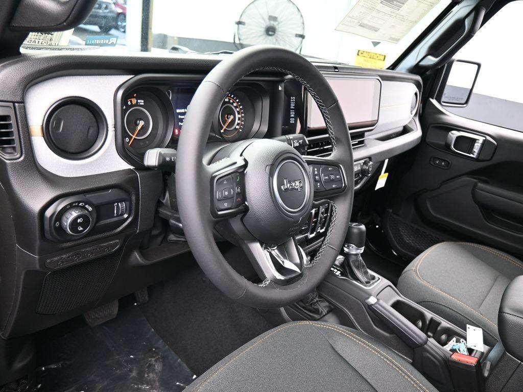 new 2025 Jeep Gladiator car