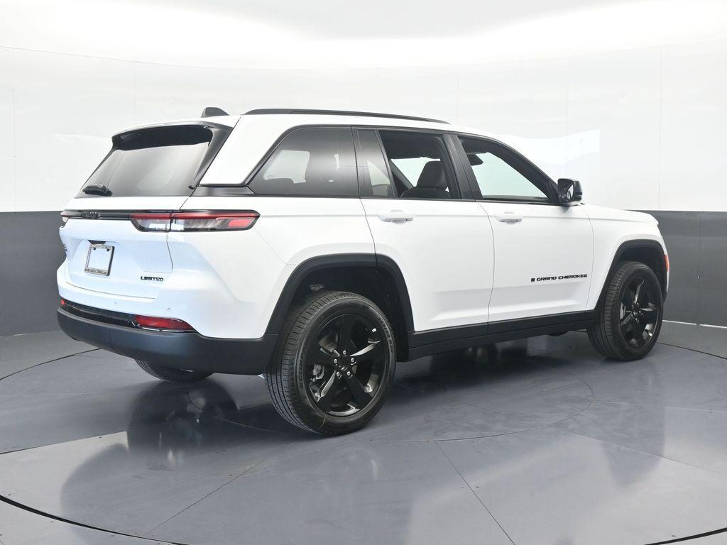 new 2025 Jeep Grand Cherokee car