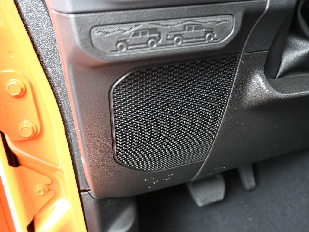 new 2025 Jeep Wrangler car