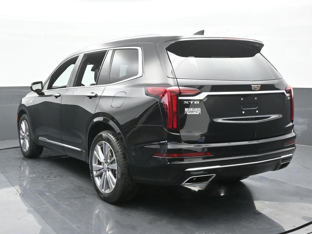 used 2023 Cadillac XT6 car, priced at $27,850