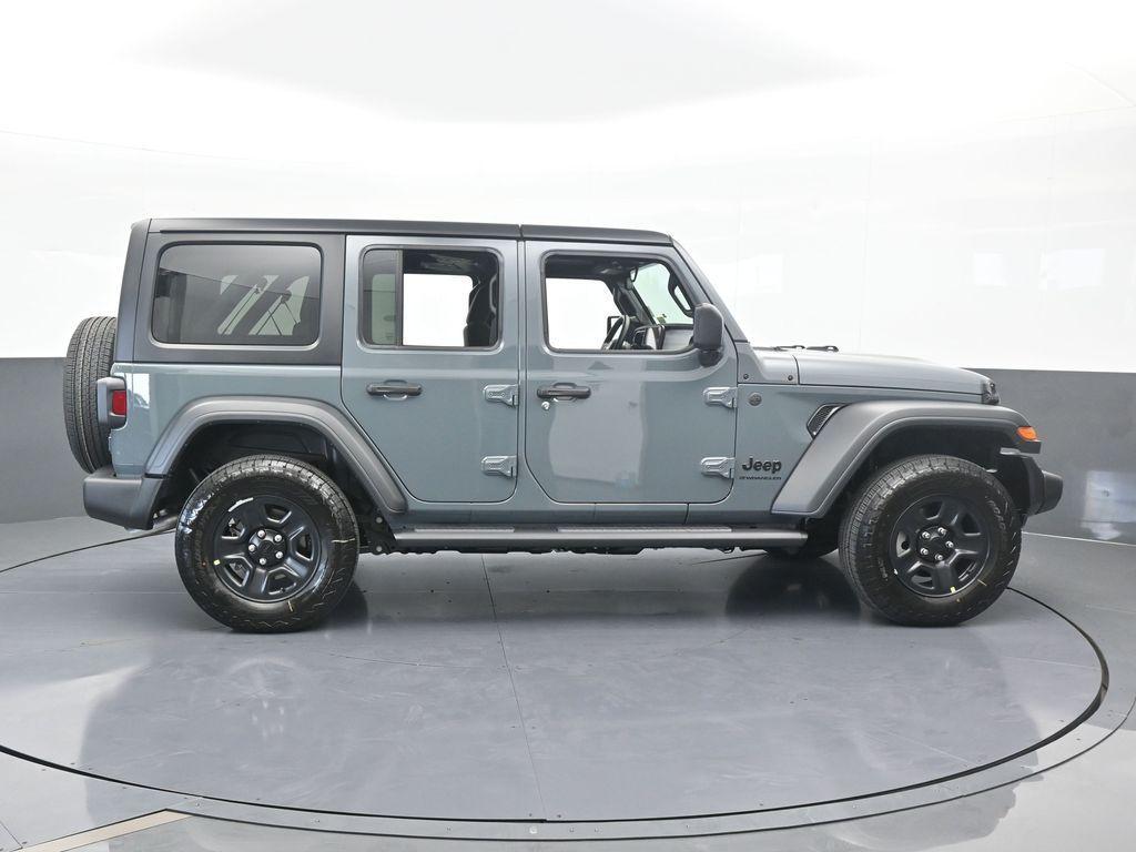 new 2025 Jeep Wrangler car