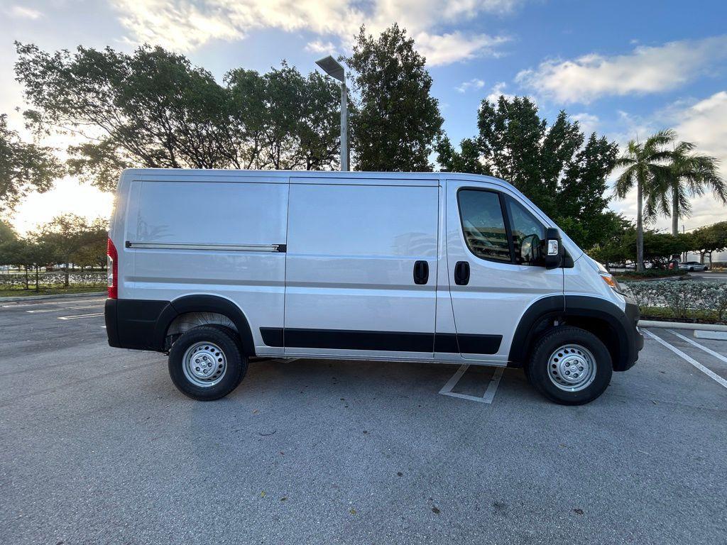 new 2025 Ram ProMaster 2500 car, priced at $49,535