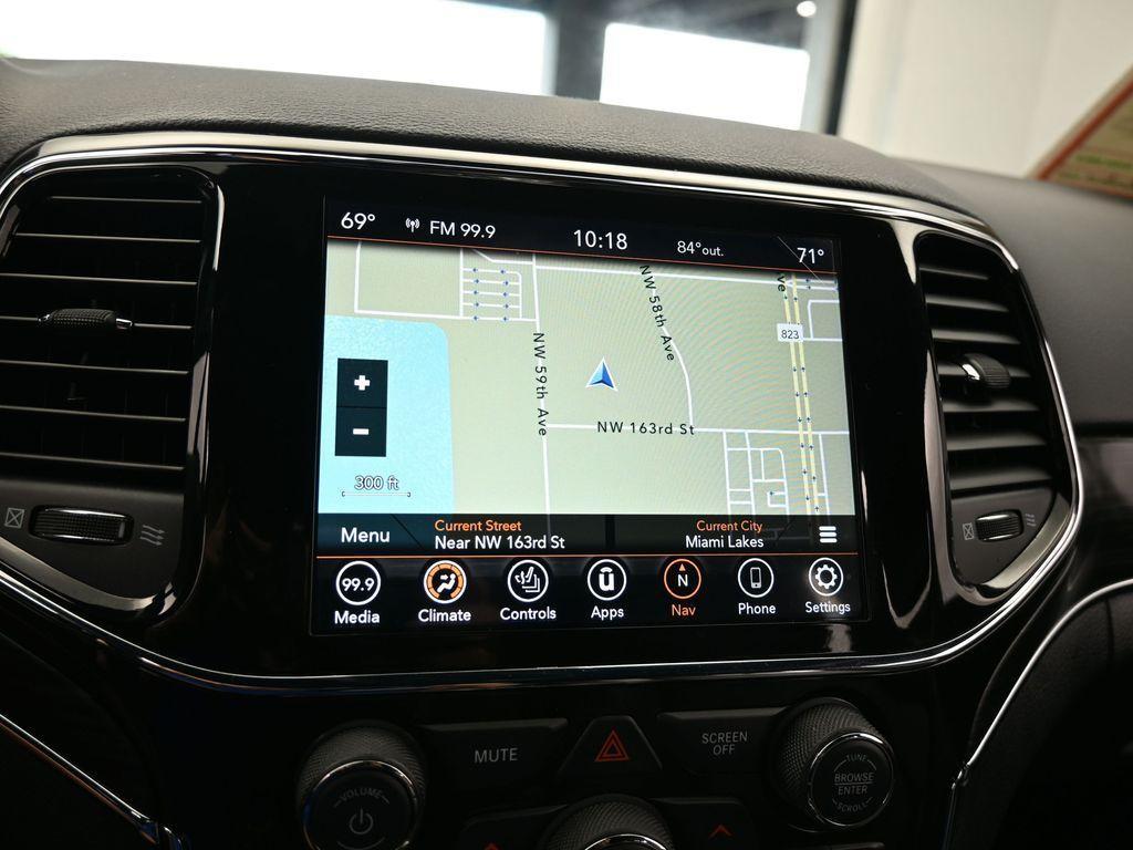 used 2022 Jeep Grand Cherokee WK car, priced at $28,750
