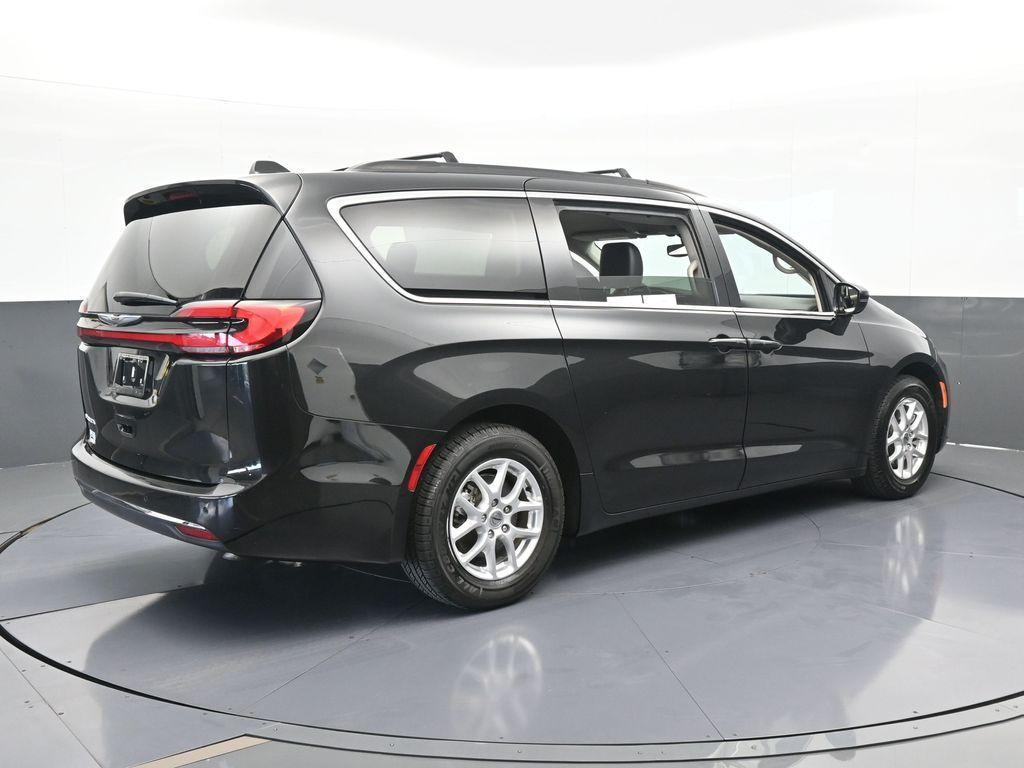 used 2022 Chrysler Pacifica car, priced at $19,995