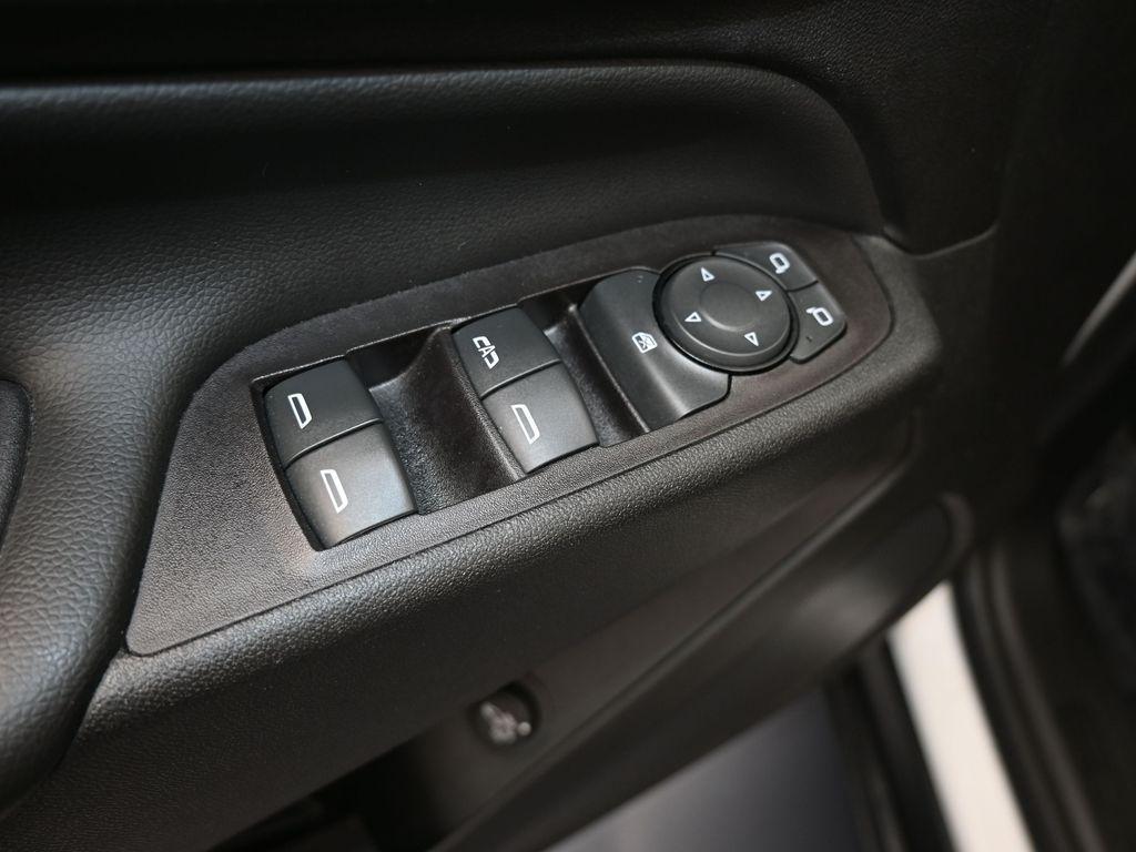 used 2020 Chevrolet Equinox car, priced at $16,575
