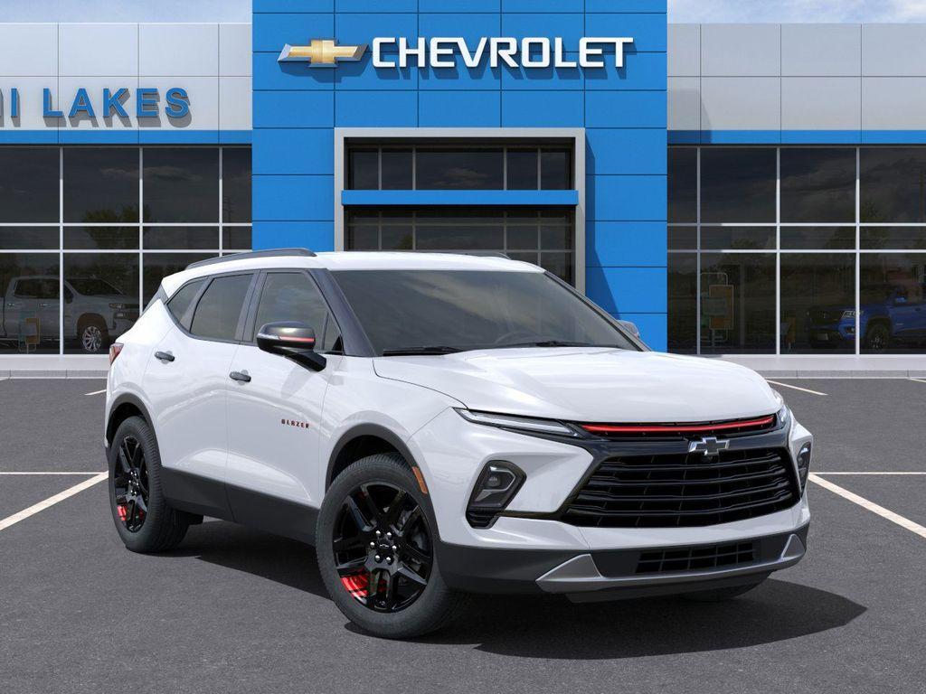 new 2025 Chevrolet Blazer car, priced at $35,090