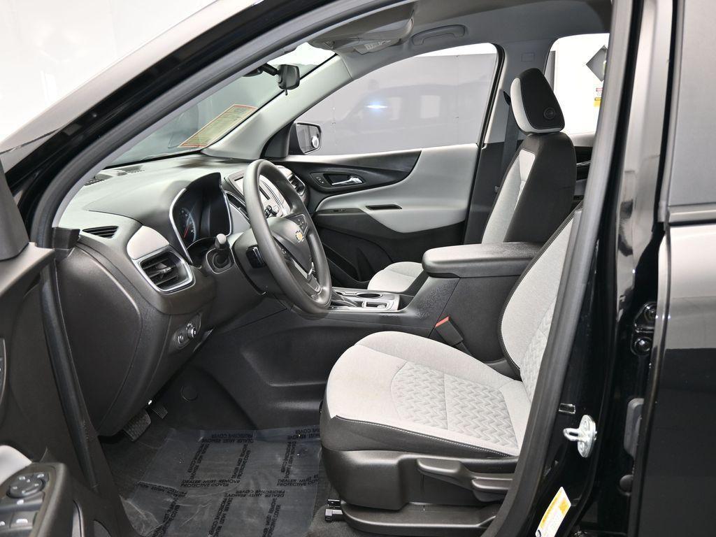 used 2023 Chevrolet Equinox car, priced at $17,777