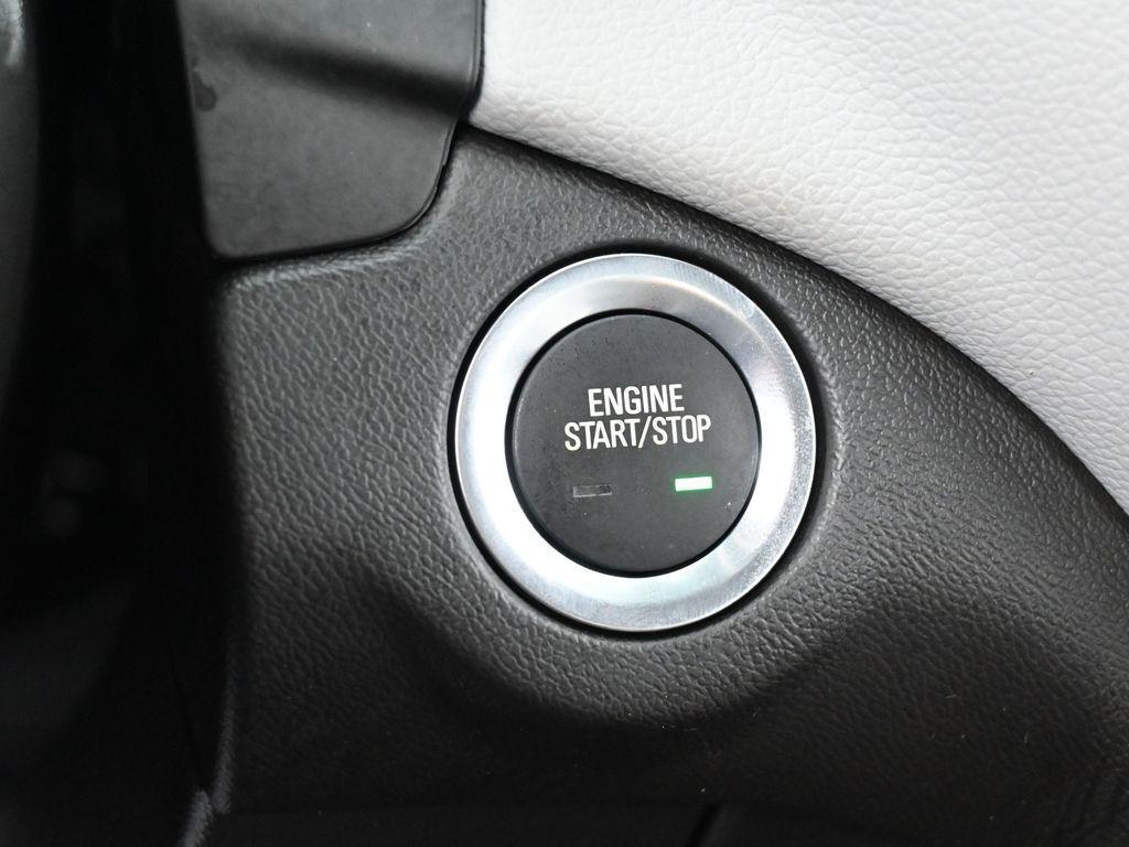 used 2023 Chevrolet Equinox car, priced at $20,950