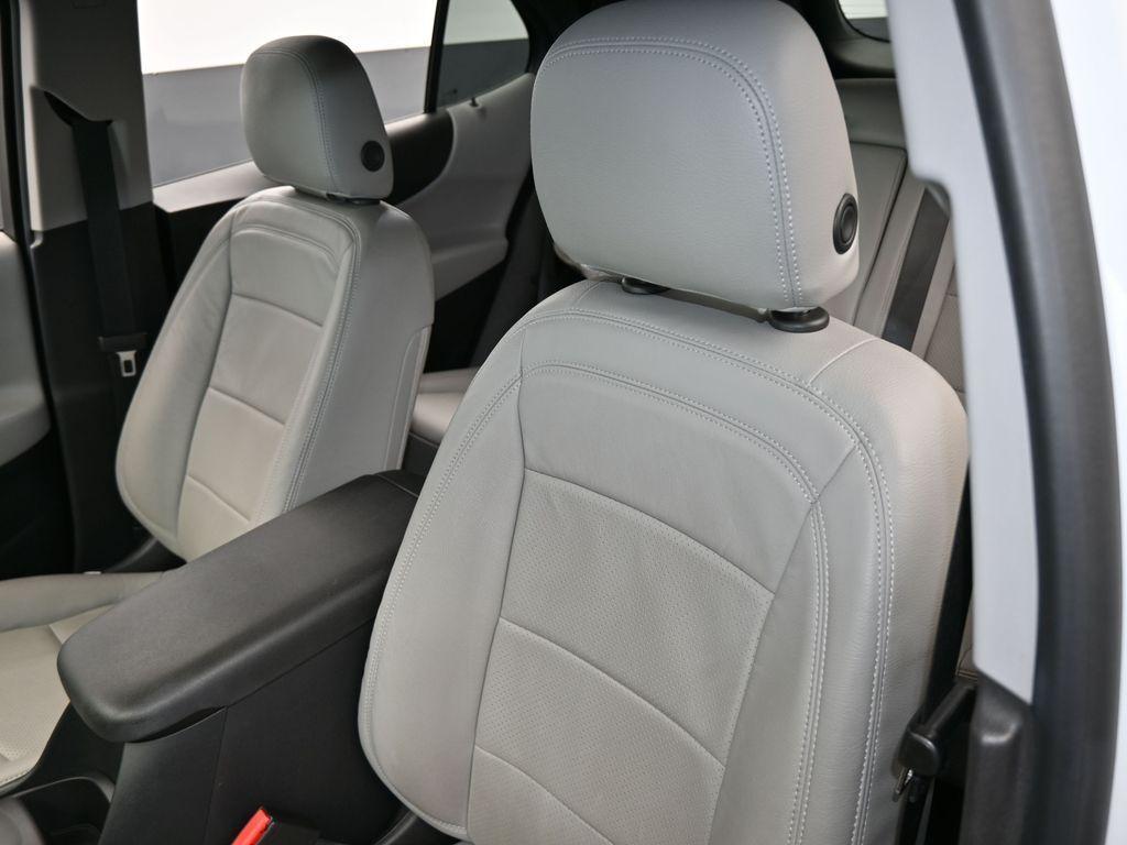 used 2020 Chevrolet Equinox car, priced at $15,950
