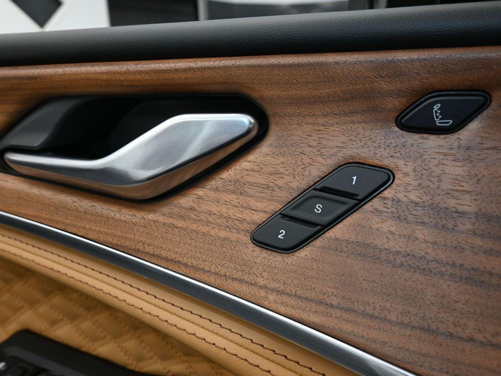 new 2025 Jeep Grand Cherokee L car