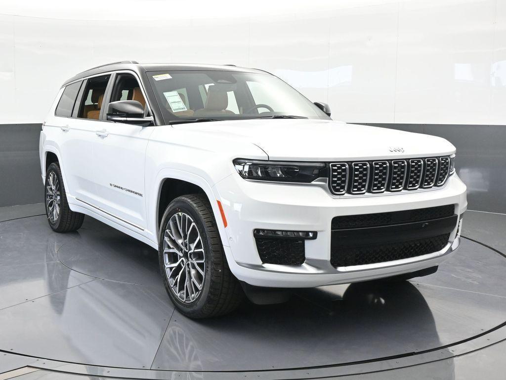 new 2025 Jeep Grand Cherokee L car, priced at $60,830