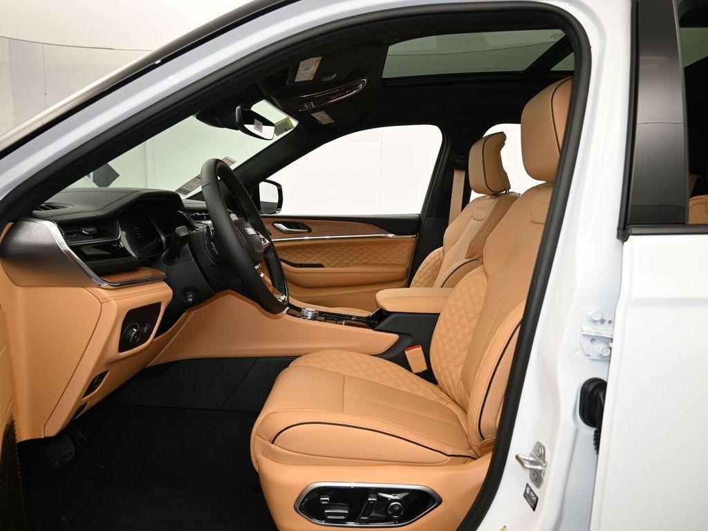 new 2025 Jeep Grand Cherokee L car, priced at $60,830