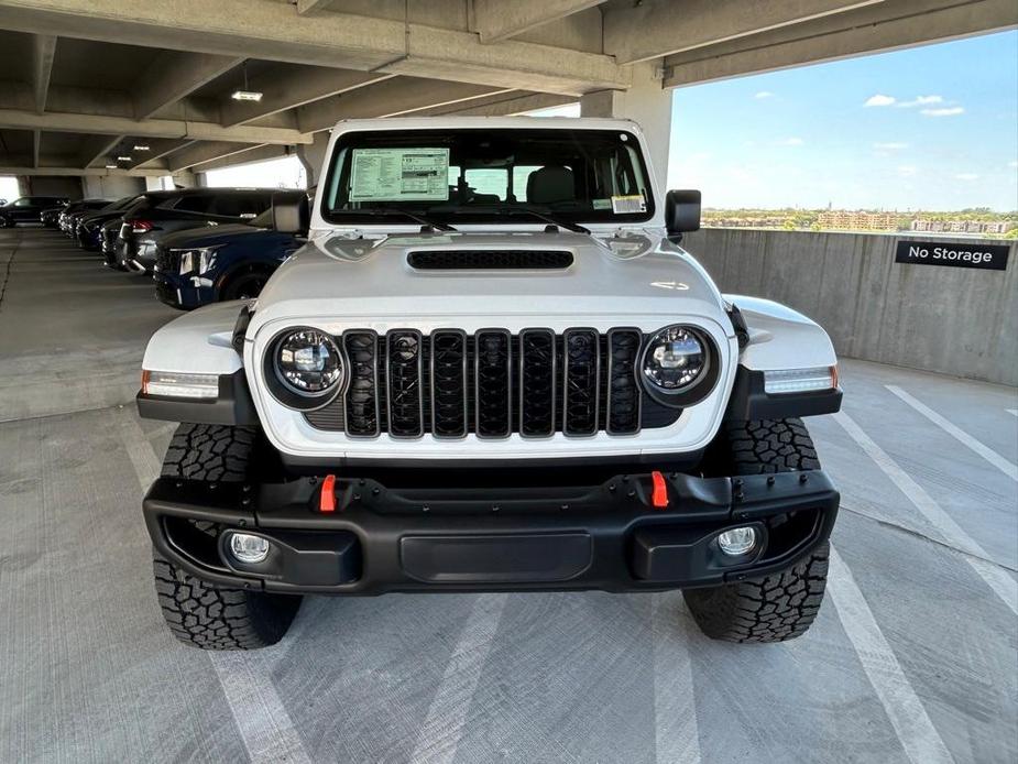 new 2024 Jeep Gladiator car, priced at $57,386