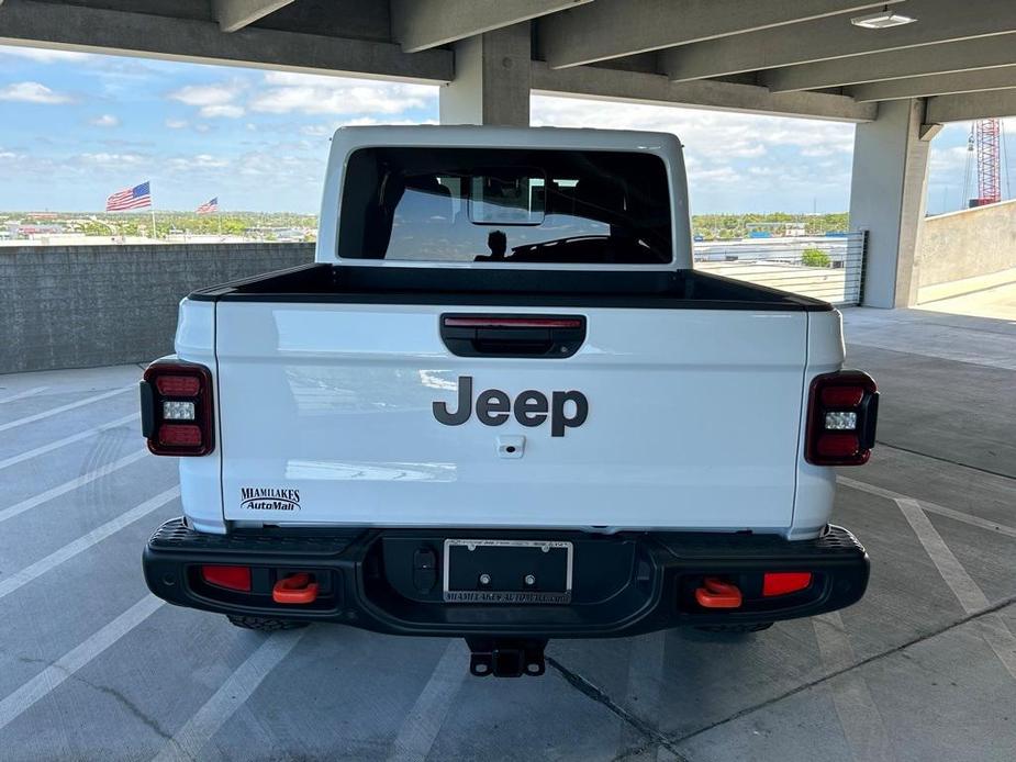 new 2024 Jeep Gladiator car, priced at $57,386