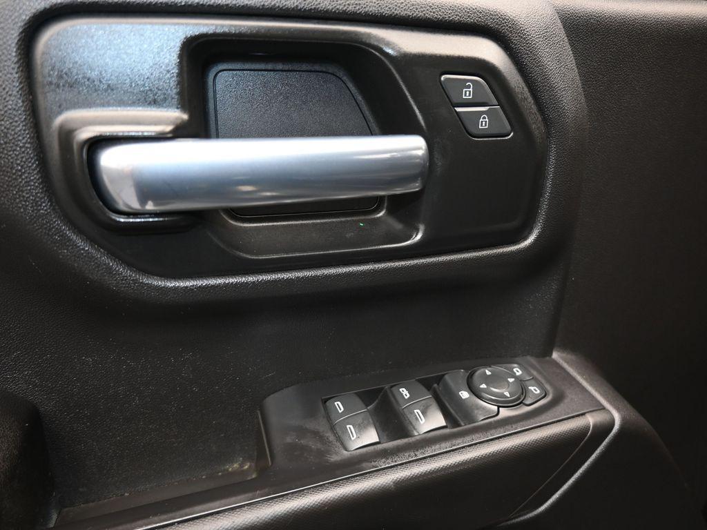 used 2021 Chevrolet Silverado 1500 car, priced at $25,997