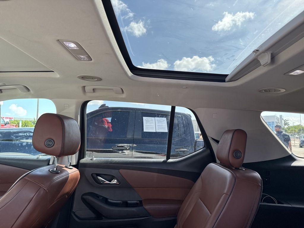 used 2018 Chevrolet Traverse car, priced at $23,119