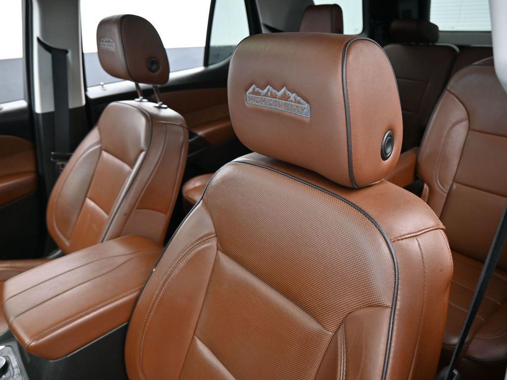 used 2018 Chevrolet Traverse car, priced at $24,997