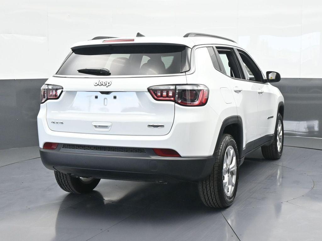 new 2025 Jeep Compass car, priced at $28,701