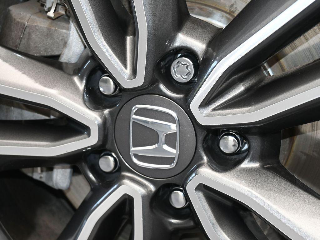 used 2021 Honda CR-V car, priced at $22,000