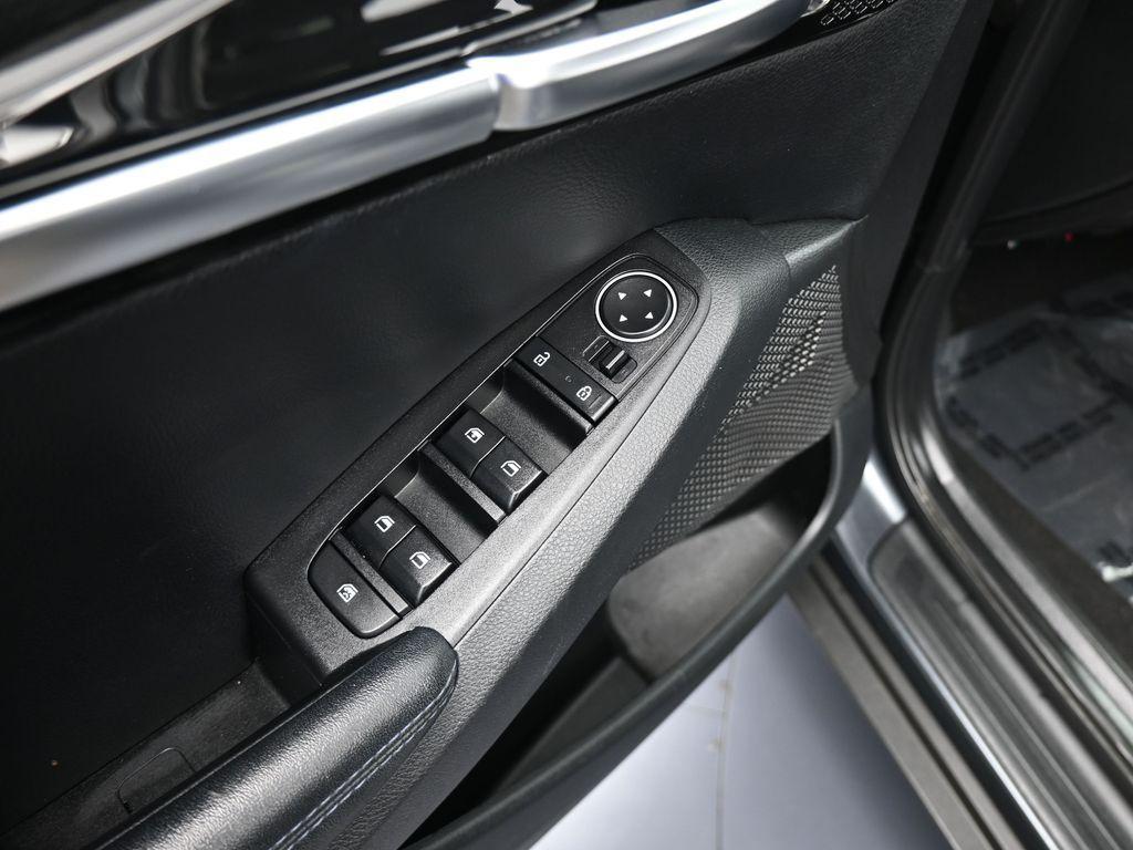 used 2023 Kia Seltos car, priced at $18,461