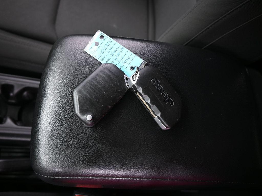 used 2021 Jeep Wrangler Unlimited car, priced at $27,485