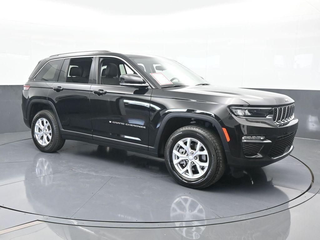 used 2023 Jeep Grand Cherokee car, priced at $29,999