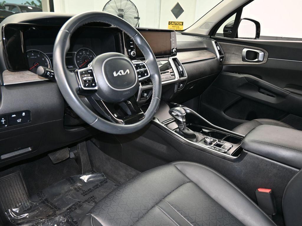 used 2022 Kia Sorento car, priced at $25,750