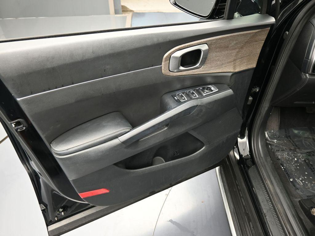 used 2022 Kia Sorento car, priced at $25,750