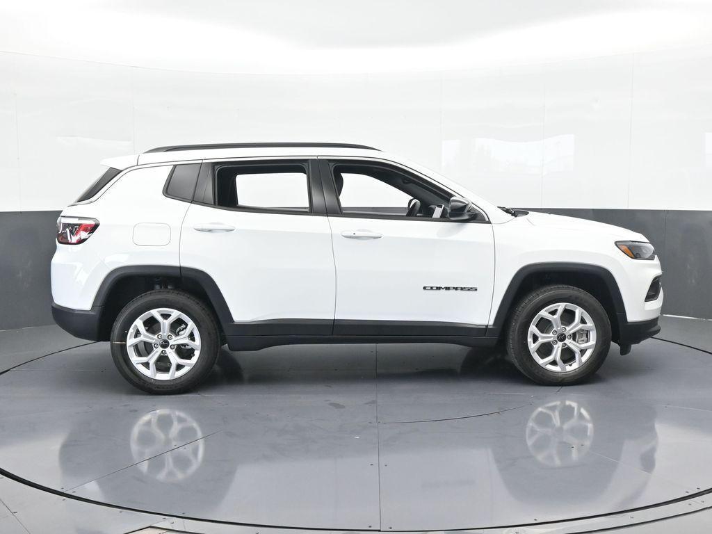 new 2025 Jeep Compass car, priced at $28,701