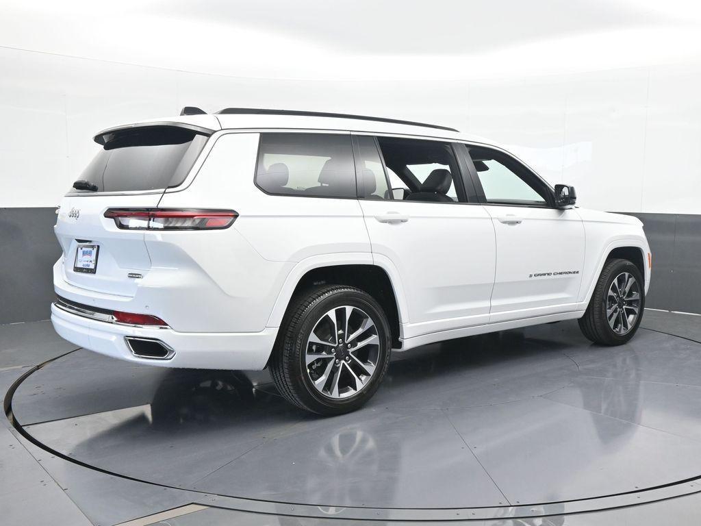 new 2025 Jeep Grand Cherokee L car