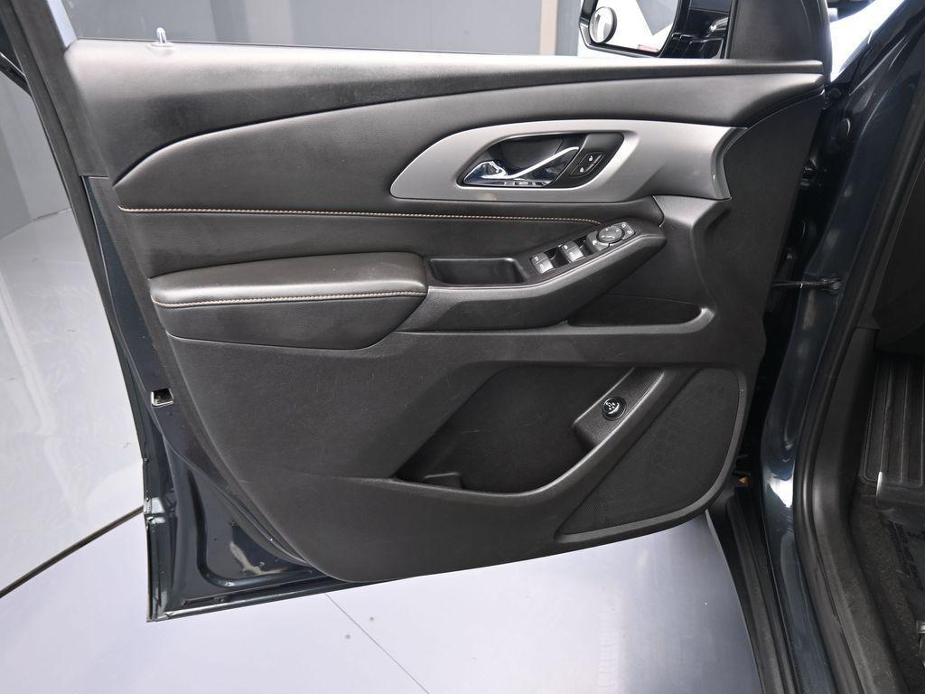 used 2018 Chevrolet Traverse car, priced at $15,000