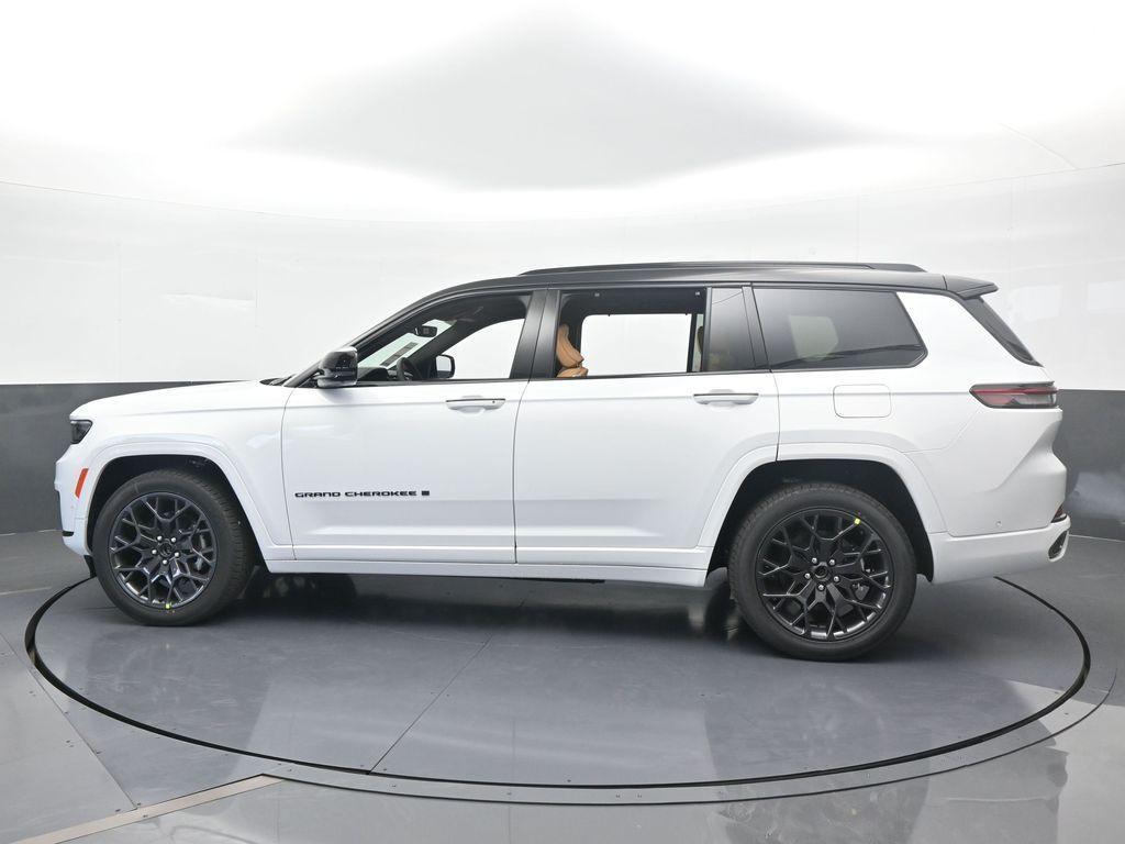 new 2025 Jeep Grand Cherokee L car